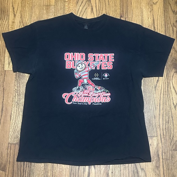 Ohio State Football T-Shirt - Picture 1 of 8